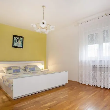 With A Parking Space - 21989 Apartment *